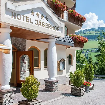 Отель Jaegerhof 4*