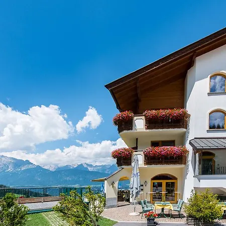 Jaegerhof Отель 4*